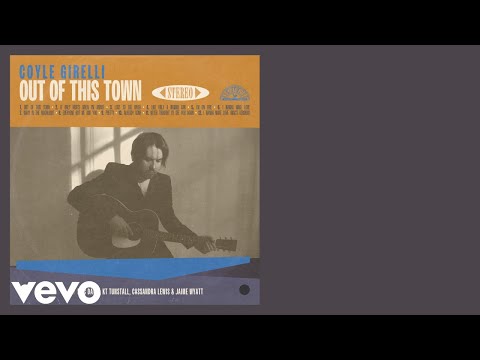 Coyle Girelli, Cassandra Lewis - Everyone But Me And You (Lyric Video)