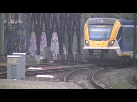 Groningen Railway Station, an hour of trains in 15 minutes.