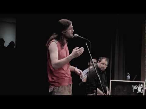 Marçal Font Espí - Huir