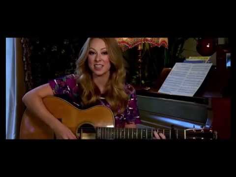 KYLIE HUGHES Plays Acoustic Version of Her Catchy Song, 'SHORT SKIRTS' performance