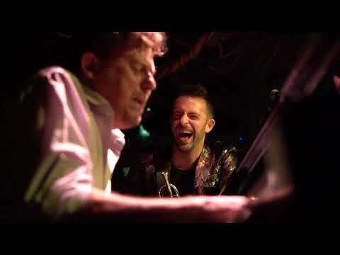 Shadow of Your Smile - Daddy Rabbit featuring Benny Benack III & Misha Piatigorsky Trio