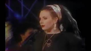 Alaska Y Dinarama  - A Quien Le Importa