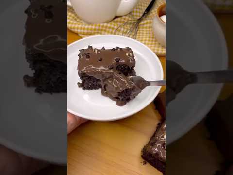 The easiest moist chocolate cake 🫶