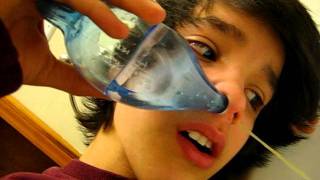 nose drain NETI POT mucus , snot , moco