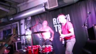 Slaves - Fuck the High Hat