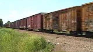 preview picture of video 'UP Train Northbound from Salem'