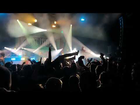Beartooth — In Between (live in Berlin, Germany @ Columbiahalle 1.4.2023)
