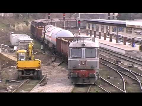 Trenuri in Oradea 4 - Trains in Oradea 4 (02 03 2010)