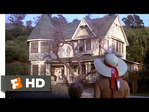 The 'burbs (2/10) Movie CLIP - Bees and Bad Karma (1989) HD (The 'burbs (2/10) Movie CLIP - Bees and Bad Karma (1989) HD)