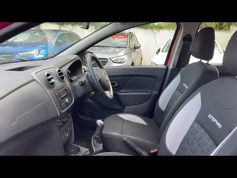 Dacia Sandero Stepway 1.5 dCi Ambiance Hatchback 5dr Walkaround Cinder Red