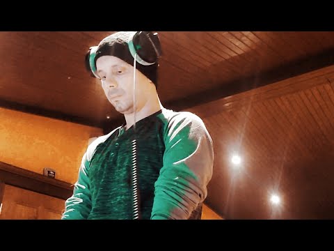 Testing the new synth tonight