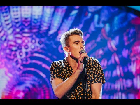 Kevin Olsson sjunger Hold my hand i Idol 2017 - Idol Sverige (TV4)