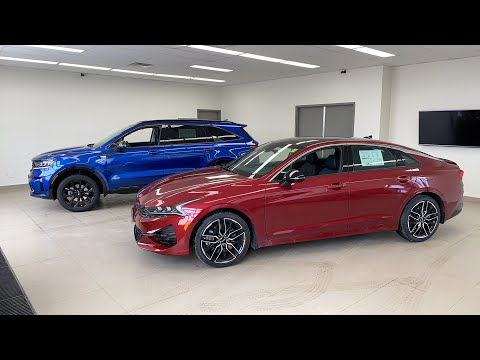 LIVE: 2021 Kia K5 GT vs. 2021 Kia Sorento SX