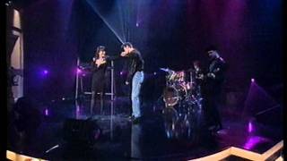 Massiel y Carlos Berlanga &quot;Rosas en el mar&quot;