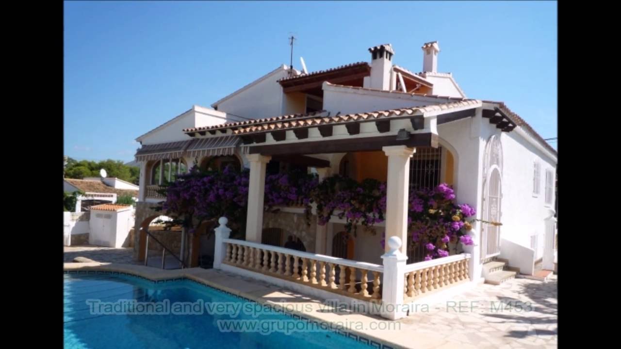 REF: M453 - Traditional and very spacious villa in Moraira