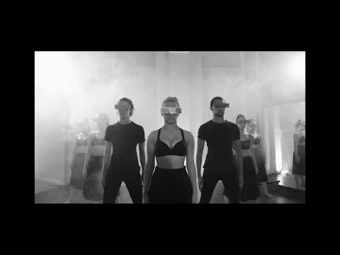 HYPERREAL FLUME FT KUCKA