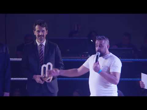 BOXING NIGHT   151125