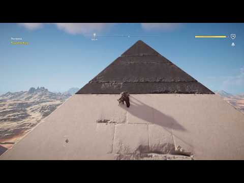 Assassin's Creed® Origins climbing the pyramids of giza