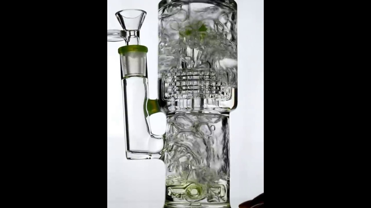 Quad Stacks Fat Can Water Pipe (Clear) video thumbnail