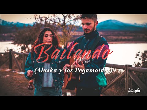 Bailando -  Alaska y los Pegamoides