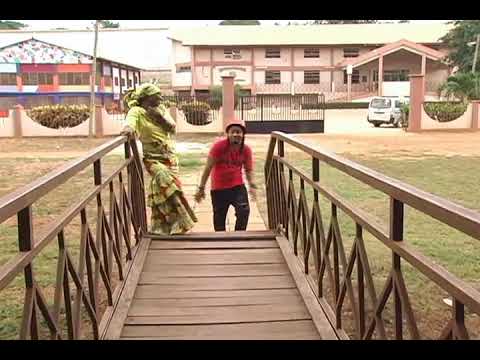 Basimbone feat Zeinab-Munwaleh (official video )