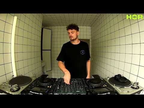 Slow Motion - Lennart / June 22 / 4pm-5pm