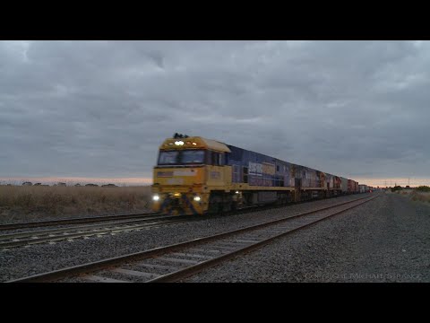 2PM5 Pacific National Intermodal Container Train (24/3/2022) - PoathTV Australian Railways