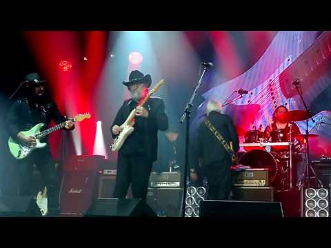 YU Grupa & R. M. Tocak - Zajdi, Zajdi