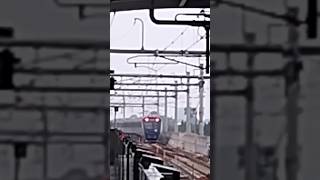 Download lagu Why MRT Train Signals Are Red mp3