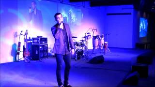 An Evening with Dez Duron