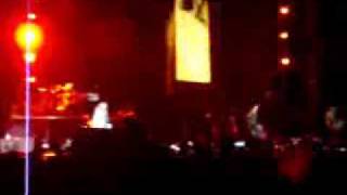 preview picture of video 'Guns N´Roses - Welcome to the Jungle (Quito-Ecuador).flv'