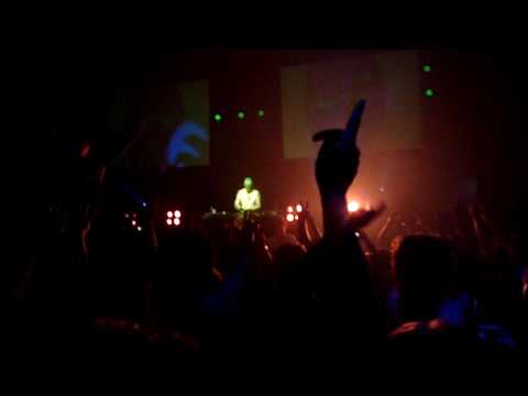 A night with Dr Lectroluv @ Effenaar