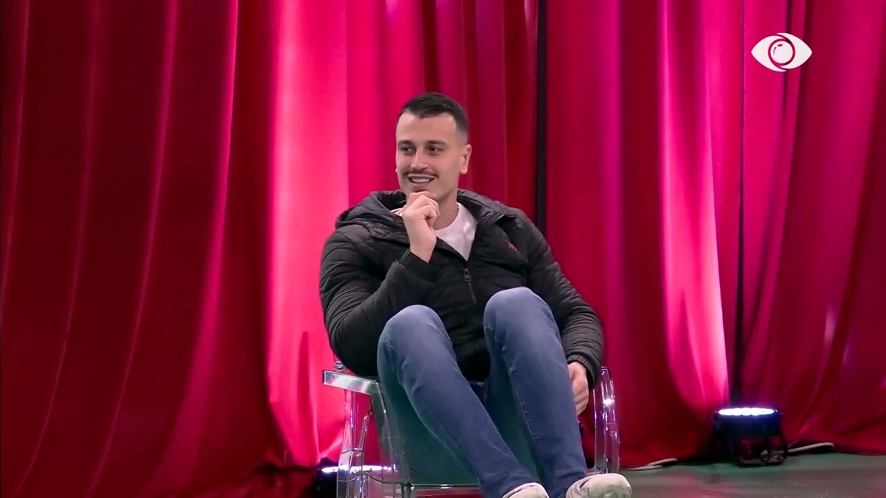 Të kam cilësuar si person të zgjuar/ Brikena diskuton me Artanin