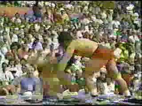 John Smith vs. Stefan Sarkissian