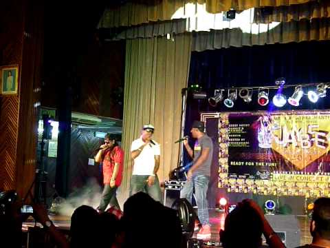 Rabbit And Friendz}whose lambat tea.MOV