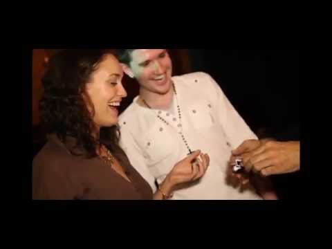 Vdeck by Peter Nardi and Alakazam - www.propdog.co.uk