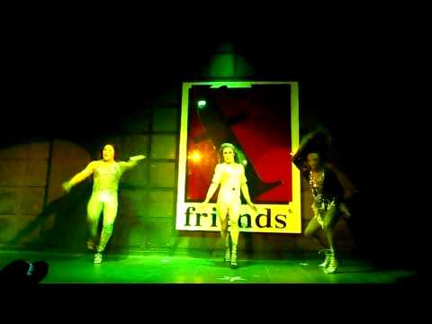 DEBORAH TALFFER MOON DIOLEY LOVYTH MOON E BIA SYNC MOON ANIVERSÁRIO BOATE FRIENDS 22 ANOS 2 PARTE