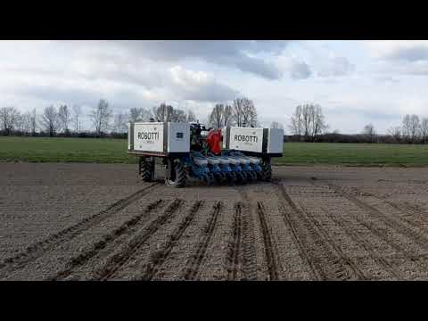 Agrointelli Robotti - setí slunečnice u Poděbrad a Zero Turn (14. 4. 2021)