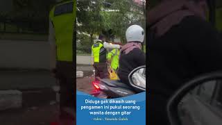 Download lagu PENGAMEN DI MALANG NGAMUK TAK DIBERI UANG mp3