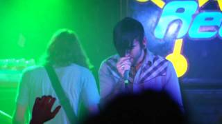 Scary Kids Scaring Kids - Holding On (Live At Chain Reaction)