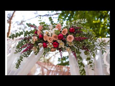 How to Make a Flower Swag for a Wedding Arch