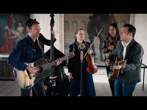 Æ piech & æ soldat (Pigen & soldaten) - Mark & Christoffer