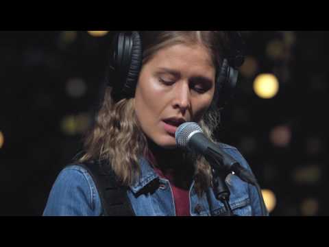 Middle Kids - Edge Of Town (Live on KEXP)