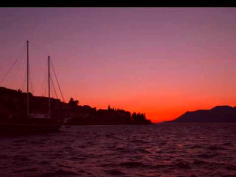 tyDi feat. Sarah Howells - Acting Crazy (Tomas Heredia At Sunrise Mix) [ASOT 533]