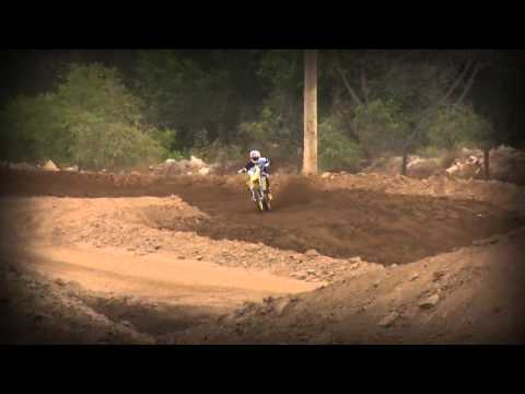 2013 YOSHIMURA SUZUKI FACTORY RACING   MX přípravy/James Stewart