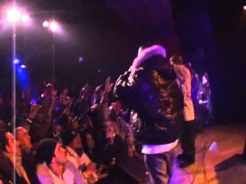 Alchemist & Big Twin Gambino - Different Worlds (Live From Paris)