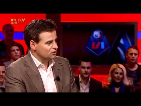 VI 13-05-11 - Johan Derksen: 'Boskamp geen type van kusje op de neus'