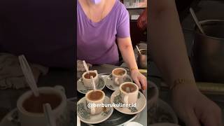 Download lagu Racikan kopi susu ternikmat khas kota amoy singkawang #streetfood mp3