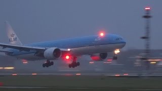 preview picture of video 'Storm op schiphol afgebroken landingen 1 toestel 2 X KL0705 uit Buenos Aires'