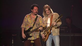 Toto - Bodhisattva (2003) [HD] (CC)